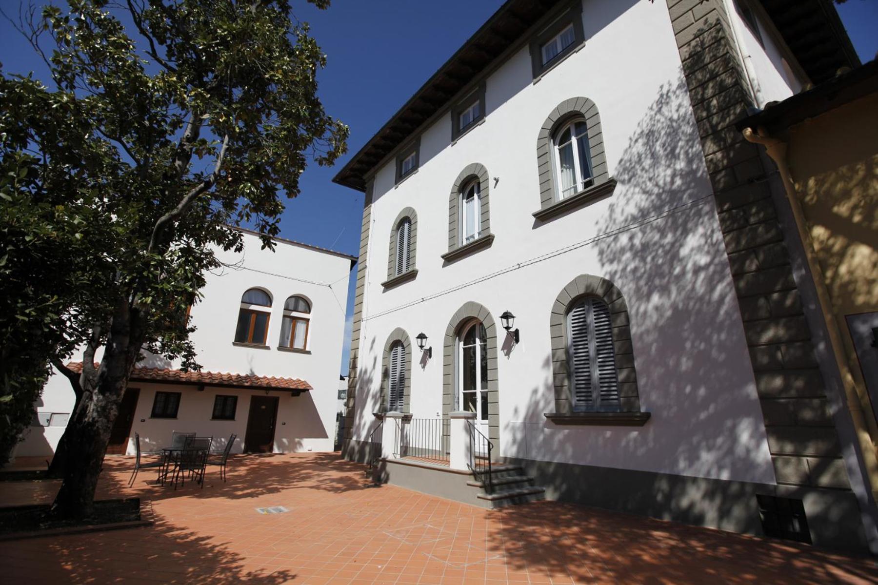 Residence Villa La Fornacina 瓦尔达诺的因奇萨 外观 照片