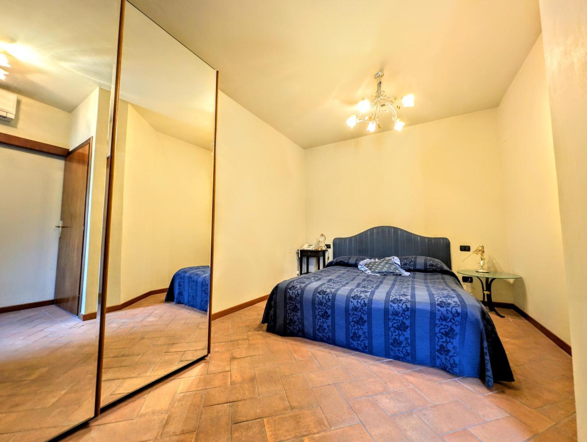 Residence Villa La Fornacina 瓦尔达诺的因奇萨 外观 照片