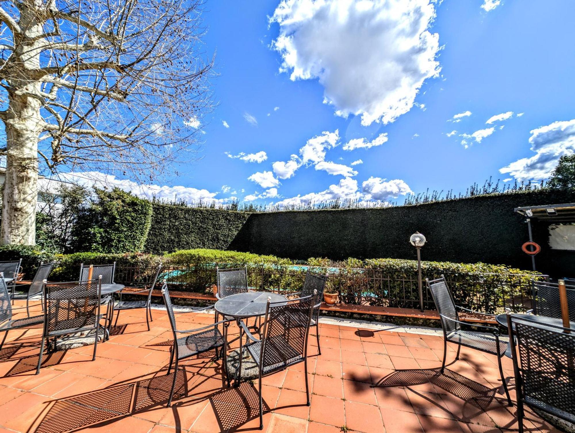 Residence Villa La Fornacina 瓦尔达诺的因奇萨 外观 照片